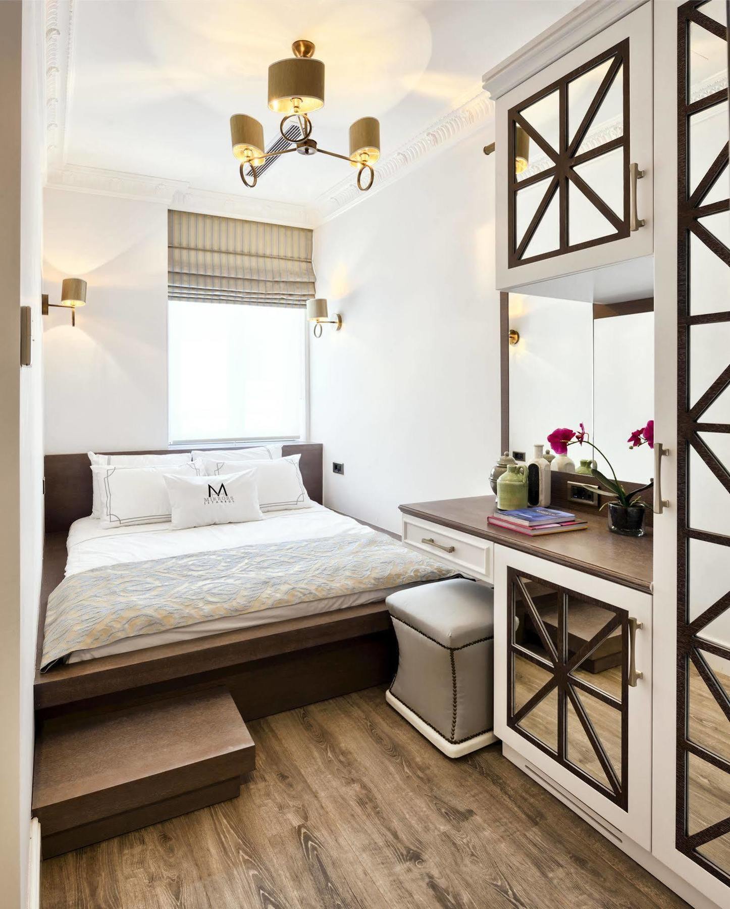 Mirrors Hotel Istanbul Exterior photo