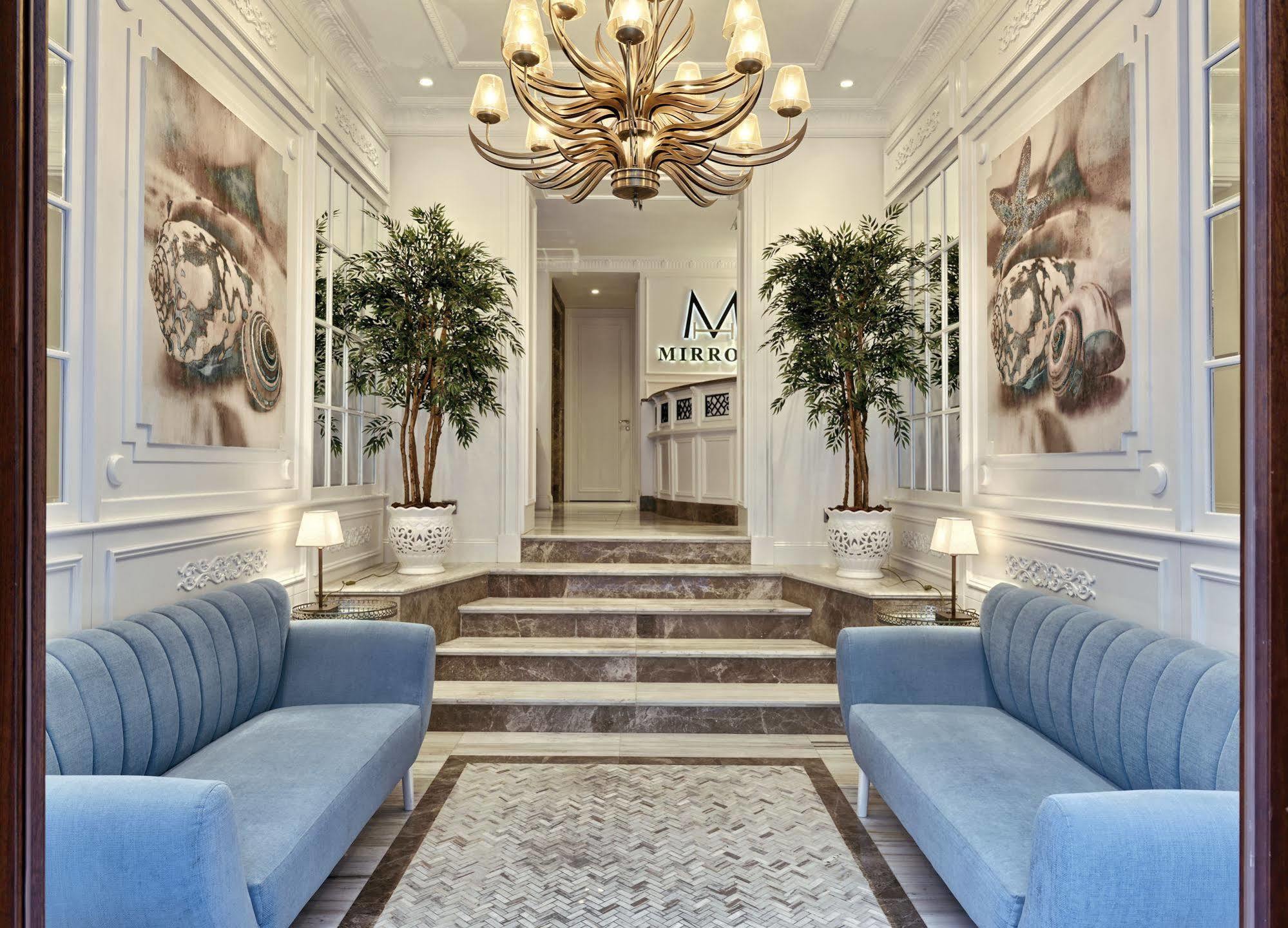 Mirrors Hotel Istanbul Exterior photo